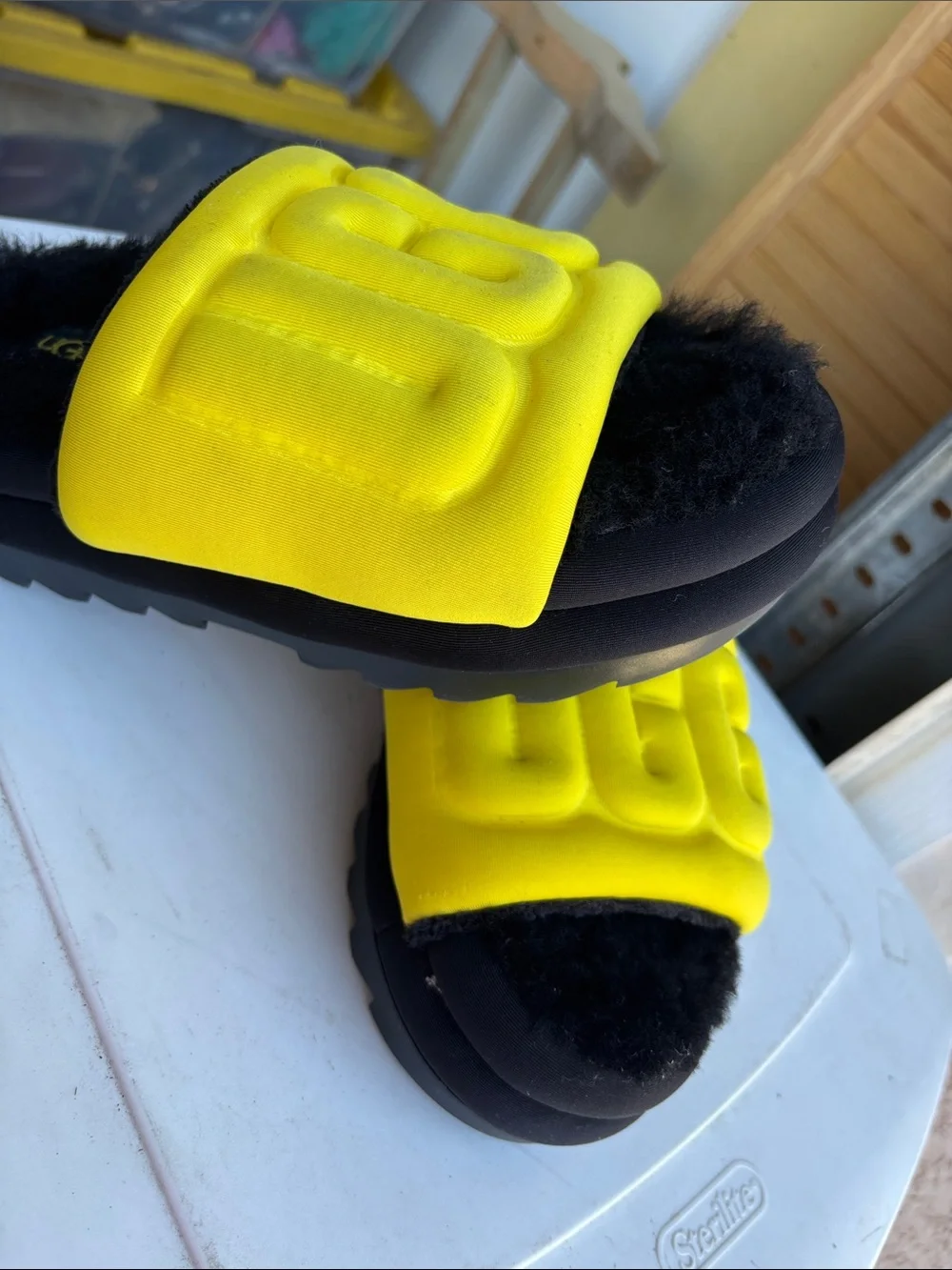 UGG Kids Black and Yellow Fluff Slide Sandals